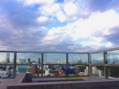空は繋がる
